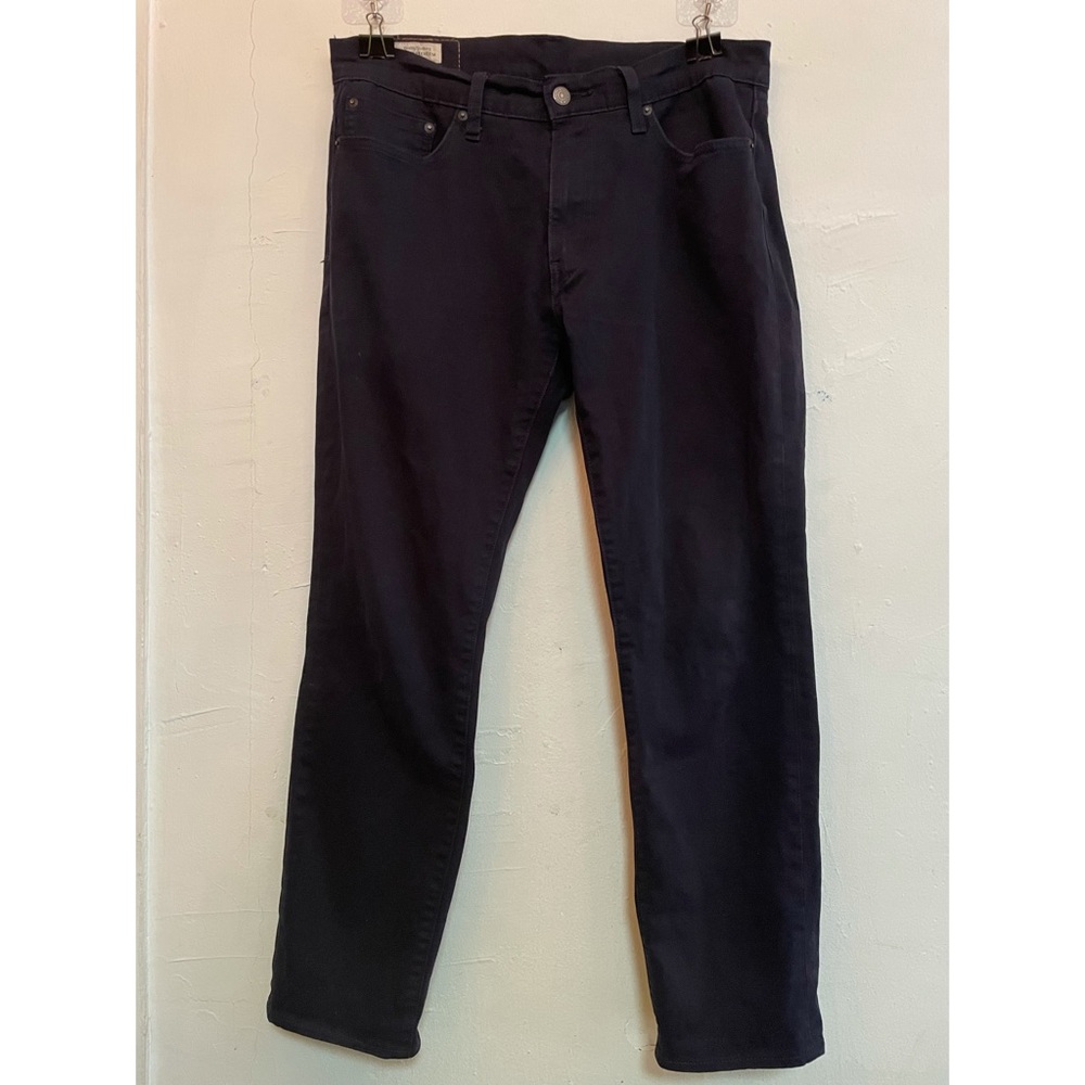 Levi’s dark navy/black W32 L30